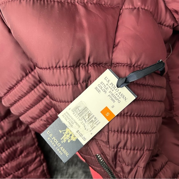 U.S. Polo Assn. Maroon Puffer Jacket for Kids - Picture 5 of 5